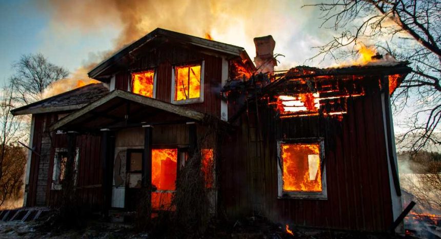 home caught in bushfire in regional Australia