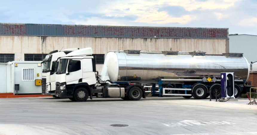 Liquid Hydrogen in transportation on a truck